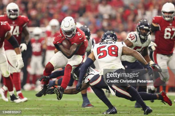 Running back Chase Edmonds of the Arizona Cardinals rushes the football against middle linebacker Christian Kirksey of the Houston Texans during the...