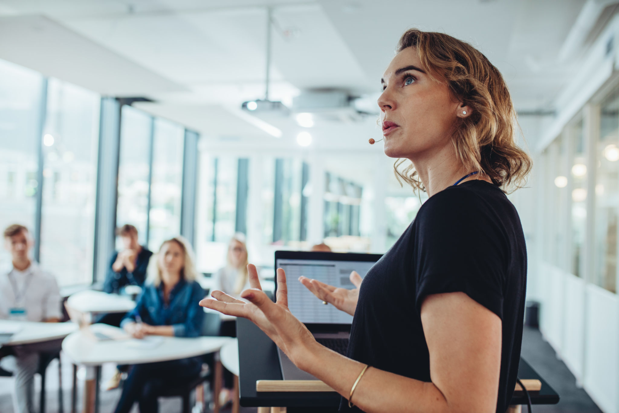 expert speaker