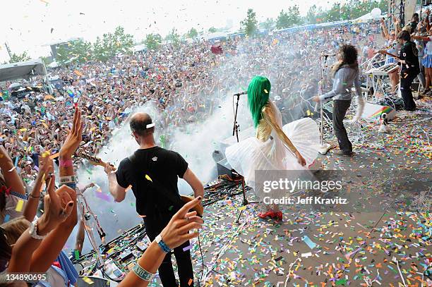 The Flaming Lips perform during the final day of Dave Matthews Band Caravan at Lakeside on July 10, 2011 in Chicago, Illinois.