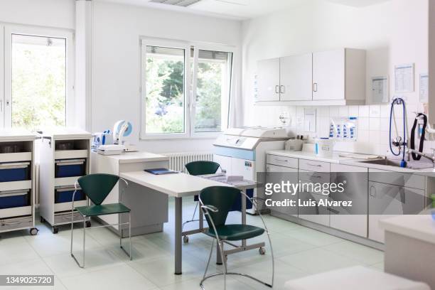 interior of a medical consulting room - clinic stock-fotos und bilder
