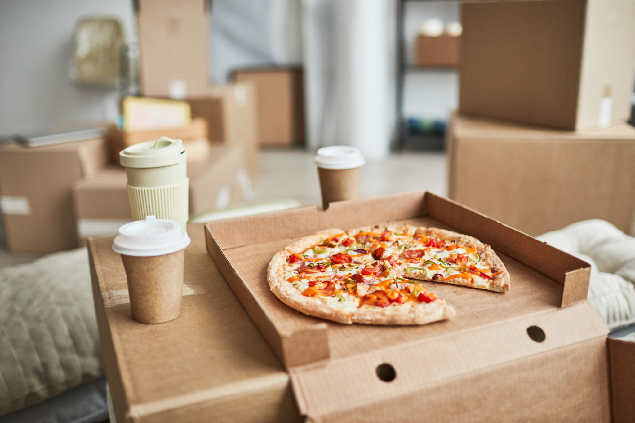 garage cafe pizza