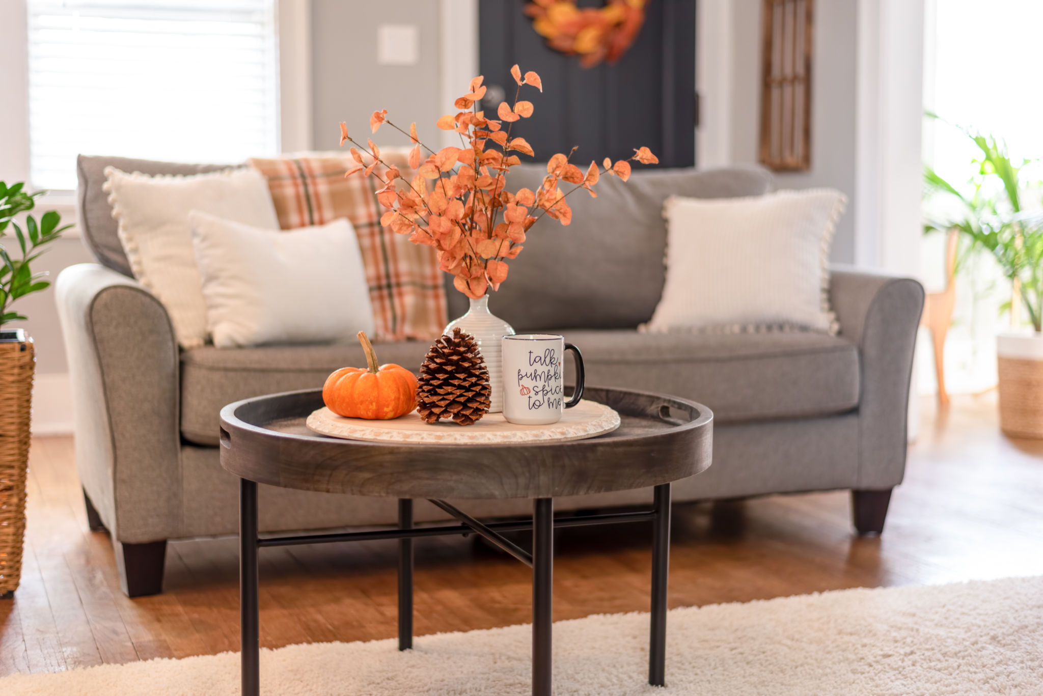 seasonal decor home