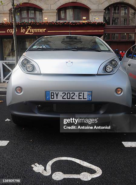 Autolib electric bluecars on display at the launch on December 5, 2011 in Paris, France. Autolib is launching its initial fleet of 250 four-seat grey...