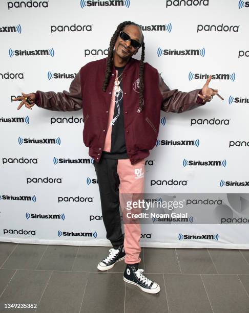 Snoop Dogg visits SiriusXM's Rock The Bells Radio at The SiriusXM Studios on October 26, 2021 in New York City.
