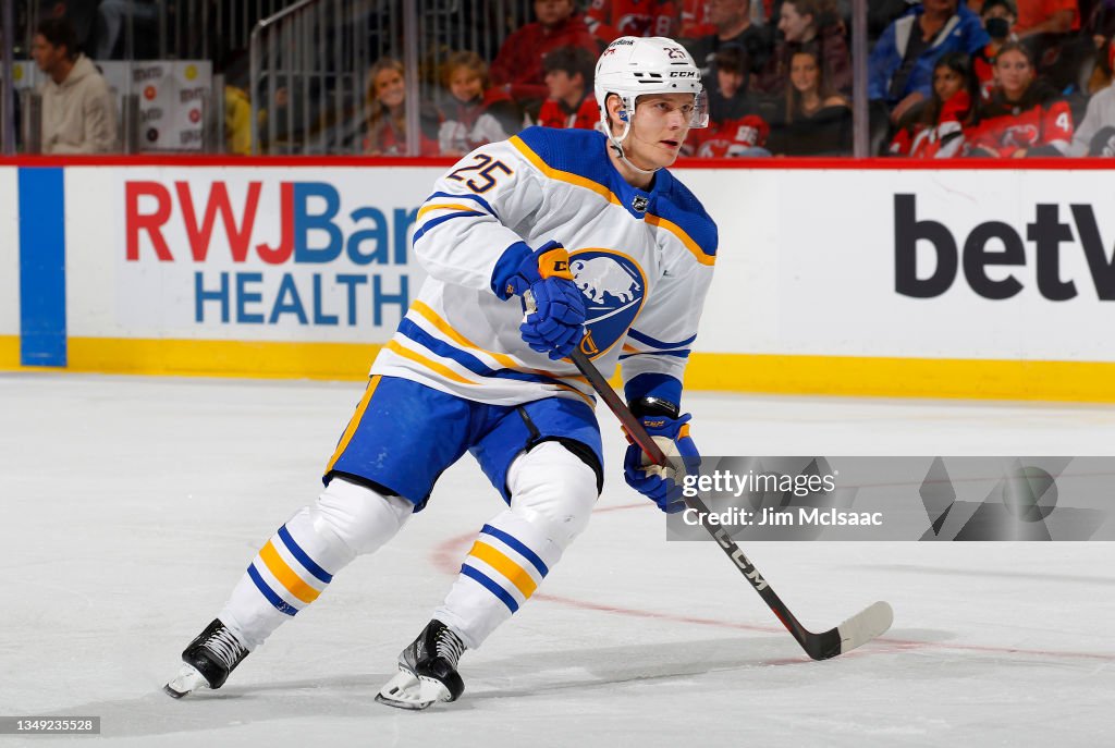 Buffalo Sabres v New Jersey Devils
