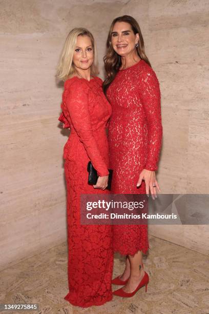 Ali Wentworth and Brooke Shields attend the American Ballet Theatre's Fall Gala at David H. Koch Theater at Lincoln Center on October 26, 2021 in New...