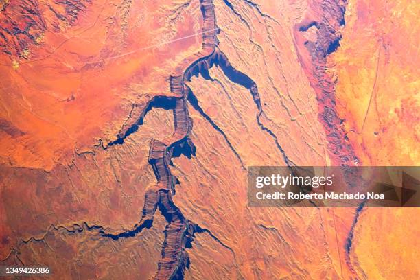 detail of earth's crust over the united states - aardkorst stockfoto's en -beelden