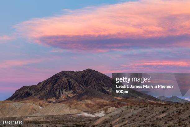scenic view of mountains against sky during sunset,henderson,nevada,united states,usa - henderson nevada fotografías e imágenes de stock