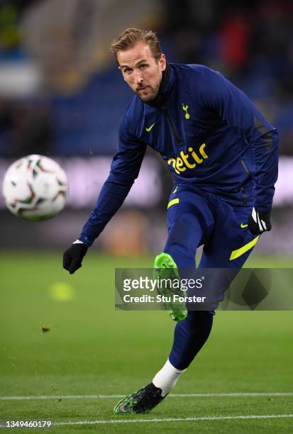 Harry Kane of Tottenham Hotspur shoots at goal during the warm up prior to the Carabao Cup Round of 16 match between Burnley and Tottenham Hotspur at...