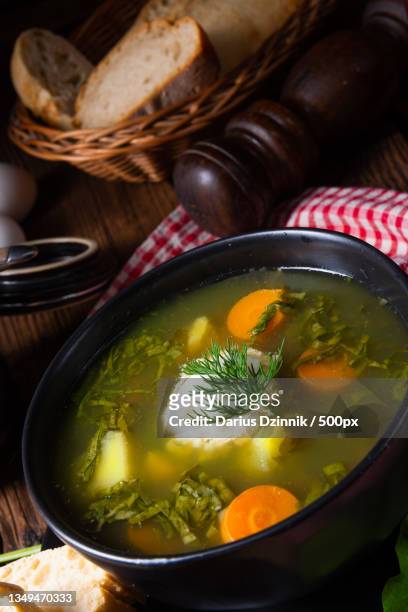 high angle view of soup in bowl on table - rustikal 個照片及圖片檔