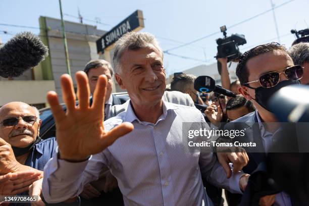 Former President of Argentina and opposition leader Mauricio Macri arrives at the Dolores Federal Court for an inquiry on October 28, 2021 in...