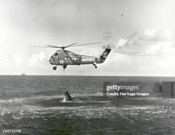 Failed attempt to recover Liberty Bell 7, Atlantic Ocean, 1961. After the hatch of the "Liberty Bell 7" opened prematurely, gallons of seawater...