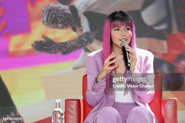 Lesslie Polinesia attends a press conference to announce the world tour evolución "Los Polinesios Jump Show" at Auditorio Nacional on October 28,...