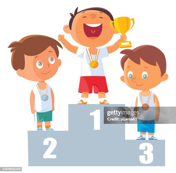 ilustraciones, imágenes clip art, dibujos animados e iconos de stock de niños de pie en un podio de ganadores - kids podium