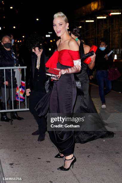 Jaime King arrives at DKMS Gala on October 28, 2021 in New York City.