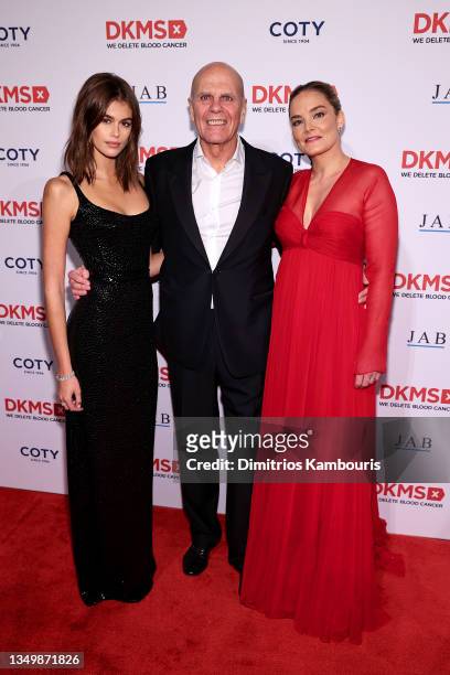 Kaia Gerber, DKMS Founder and Chairman Peter Harf, and DKMS Vice Chairman of Global Board Katharina Harf attends the DKMS Gala 2021 on October 28,...