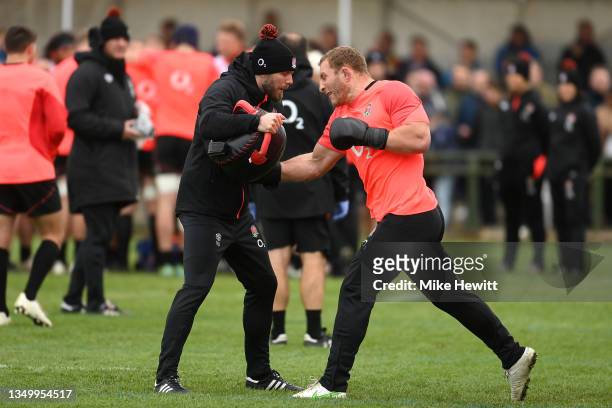 Sam Underhill of England trains in boxing gloves during a training session at Jersey Reds Rugby Club on October 29, 2021 in Saint Peter, Jersey.