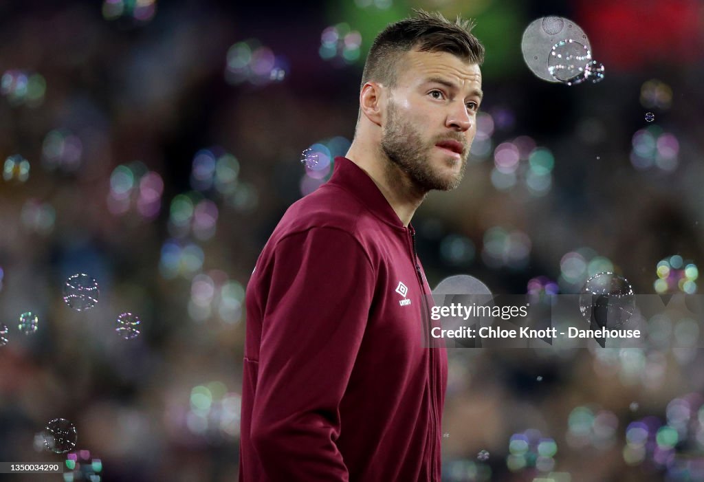 West Ham United v Manchester City - Carabao Cup Round of 16