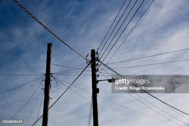 power lines - electricity stock pictures, royalty-free photos & images