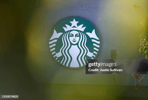 Starbucks Shares Drop 7 Percent After Q4 Earnings And 2022 Forecast Is Released Starbucks Shares Drop 7 Percent After Q4 Earnings And 2022 Forecast Is Released