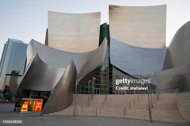 walt disney concert hall - grand avenue- los angeles downtown - frank gehry stock pictures, royalty-free photos & images