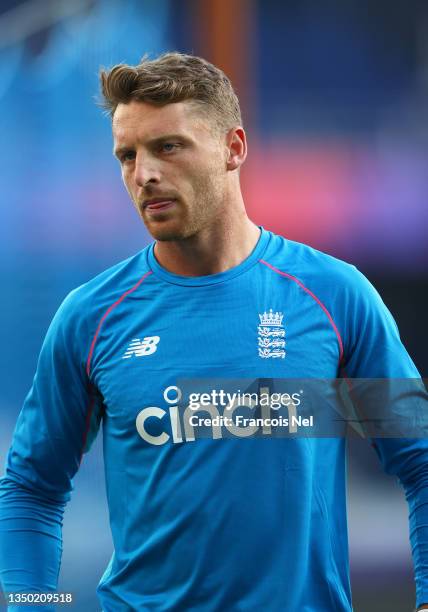 Jos Buttler of England warms up ahead of the ICC Men's T20 World Cup match between Australia and England at Dubai International Stadium on October...