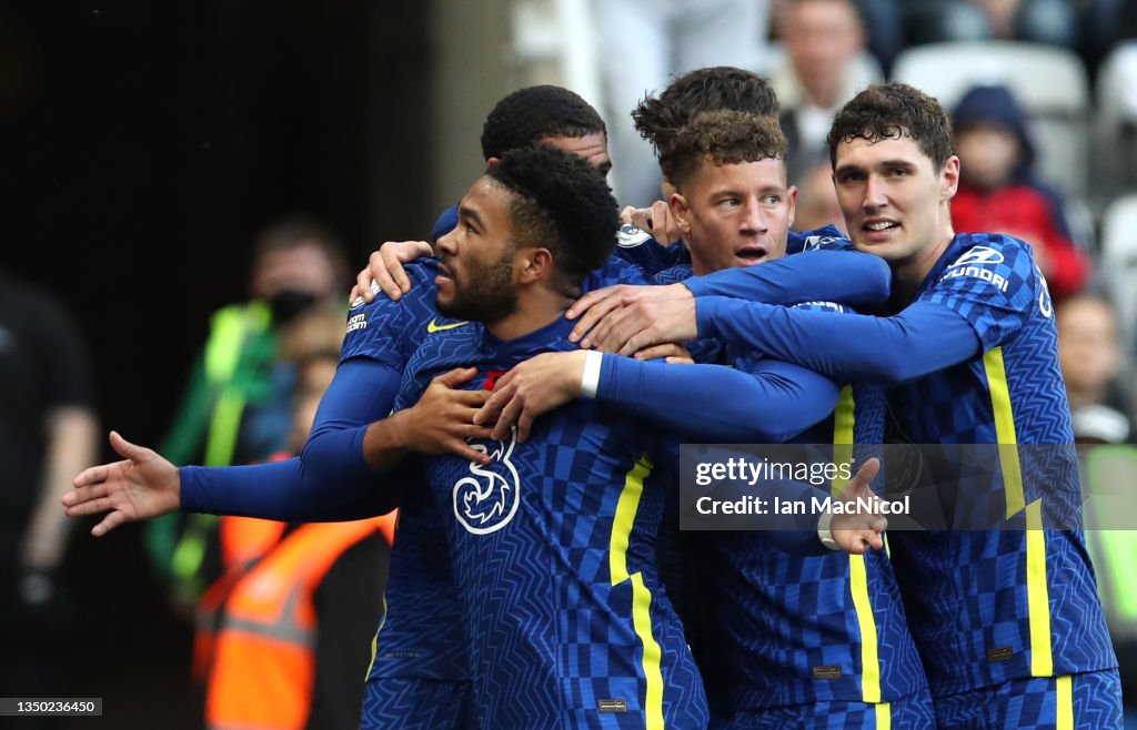 Newcastle United v Chelsea - Premier League
