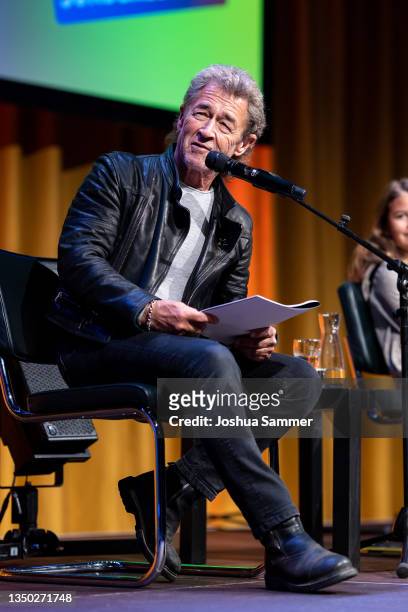 Peter Maffay speaks during the lit.COLOGNE Special Edition 2021 at Stadthalle Koeln Muelheim on October 30, 2021 in Cologne, Germany.