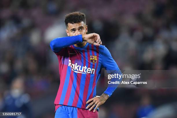 Philippe Coutinho of FC Barcelona looks dejected during the LaLiga Santander match between FC Barcelona and Deportivo Alaves at Camp Nou on October...