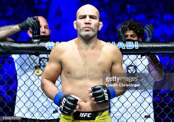 Glover Teixeira of Brazil prepares to fight Jan Blachowicz in the UFC light heavyweight championship fight during the UFC 267 event at Etihad Arena...
