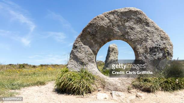 men an tol standing stone, cornwall, england, uk - stock photo - stone circle stock pictures, royalty-free photos & images