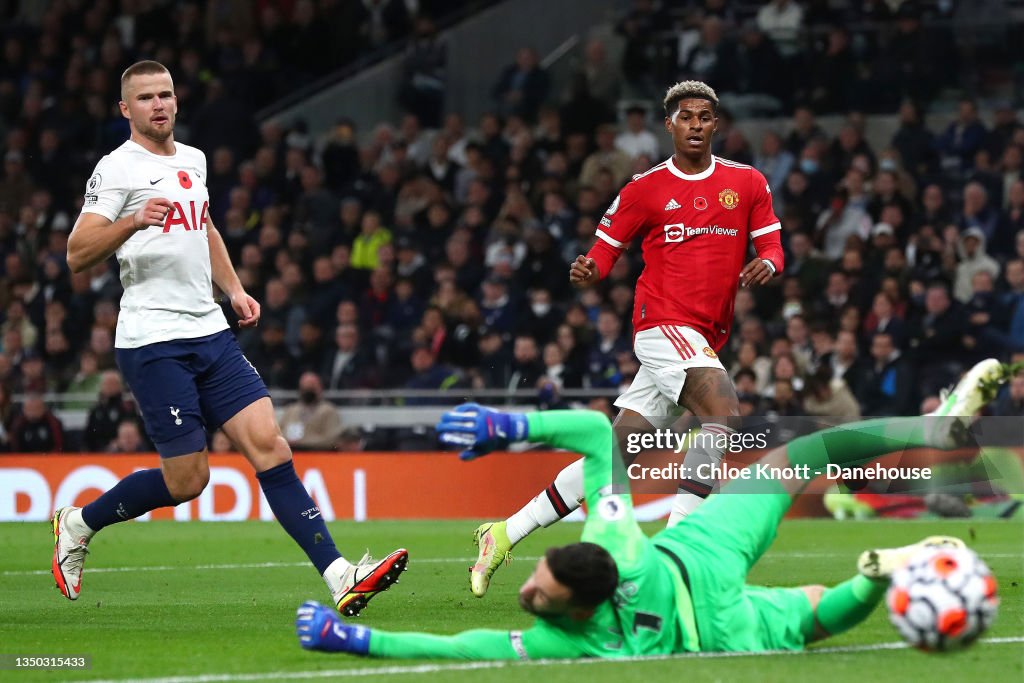 Tottenham Hotspur v Manchester United - Premier League