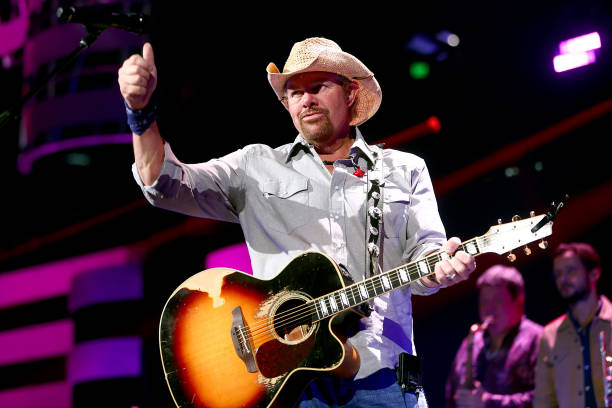 UNS: Country Singer Toby Keith Dies At 62