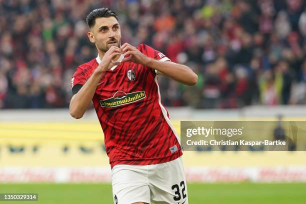 Vincenzo Grifo of SC Freiburg celebrates after scoring their side`s third goal during the Bundesliga match between Sport-Club Freiburg and SpVgg...