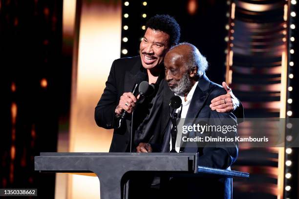 Lionel Richie presents Clarence Avant the Ahmet Ertegun Award onstage during the 36th Annual Rock & Roll Hall Of Fame Induction Ceremony at Rocket...