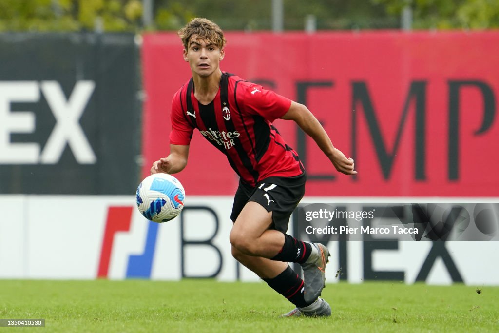 Christian Foglio of AC Milan U19 in action during the Primavera 1 News  Photo - Getty Images