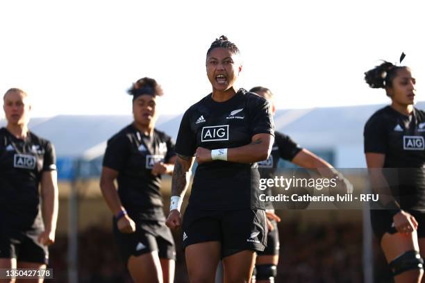 Renee Wickliffe of New Zealand performs the haka during the Autumn International match between England Red Roses and New Zealand at Sandy Park on...
