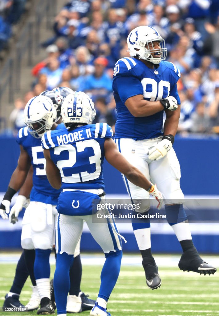 Tennessee Titans v Indianapolis Colts