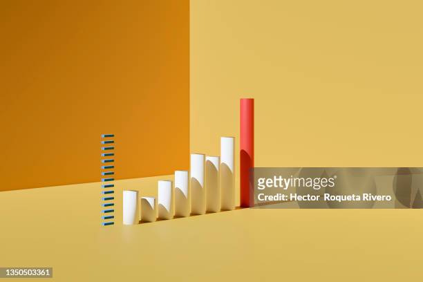 3d of arrows business growth infographic blank template in yellow background - cost management stockfoto's en -beelden