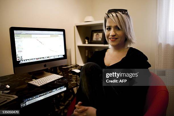 Maria Computer Operator Engineering Firm Computer Photos and Premium High Res Pictures - Getty ...