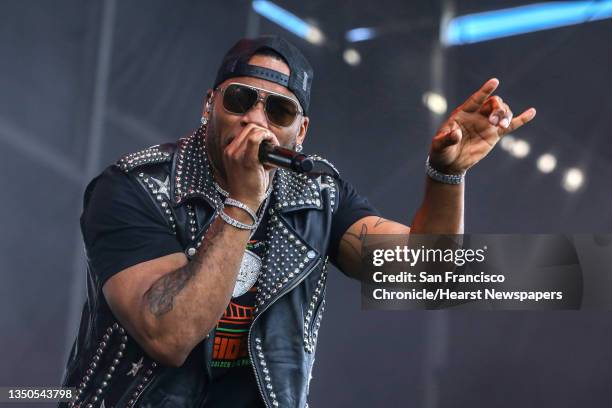Last Days Rapper Studio 166 Rapper Cornell Iral Haynes Jr Stock Photos, High-Res Pictures, and ...