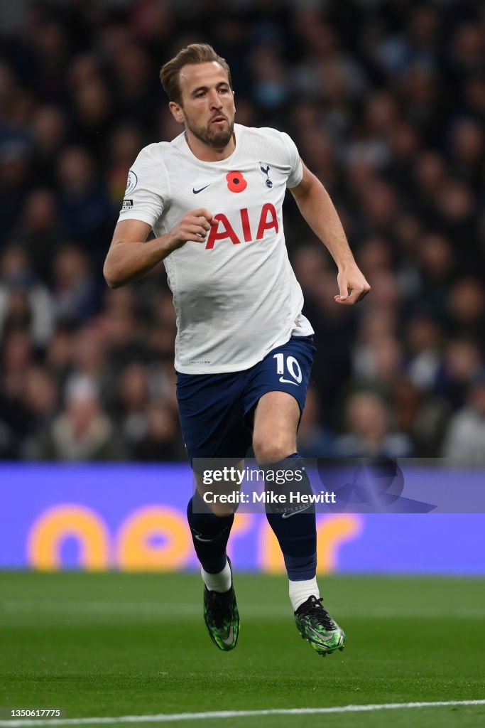 Tottenham Hotspur v Manchester United - Premier League