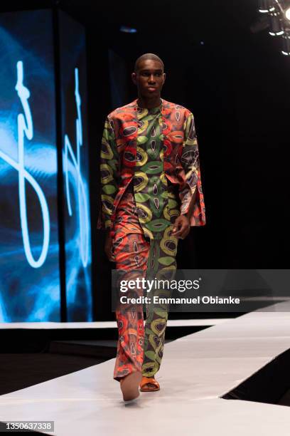 Model walks the runway for JZO, during Lagos Fashion Week 2021 on October 30, 2021 in Lagos, Nigeria.