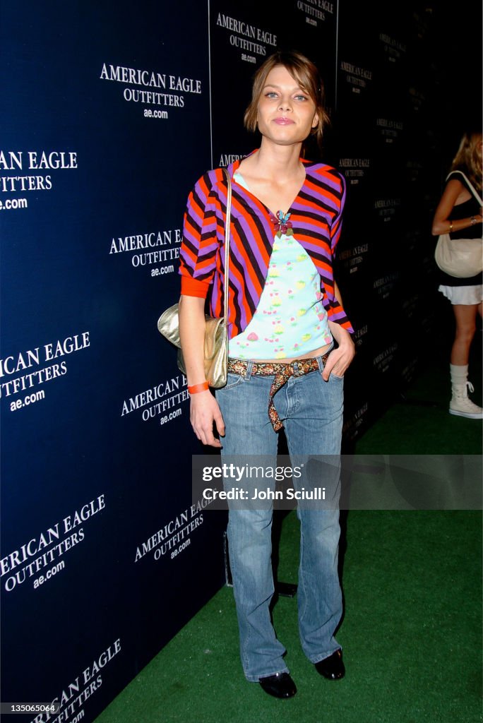 American Eagle Outfitters Rocks Los Angeles with a Back to School Tailgate Party - Red Carpet