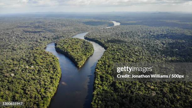 aerial view of river amidst landscape against sky,guyana - guyana - fotografias e filmes do acervo