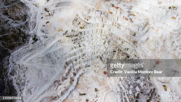 ùmarble quarry drone view - marble quarry ストックフォトと画像