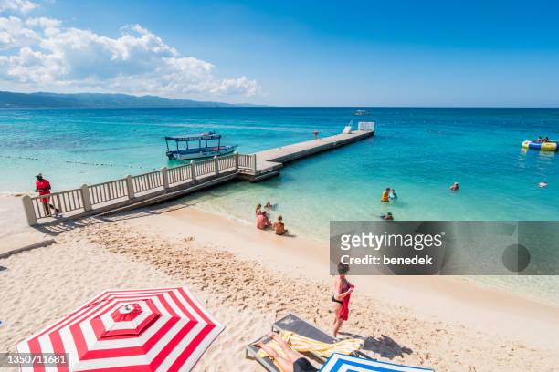 beach montego bay jamaica - montego bay stock pictures, royalty-free photos & images