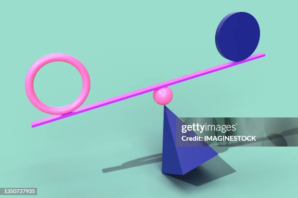 three-dimensional image with geometrical objects in equilibrium - balancing act fotografías e imágenes de stock
