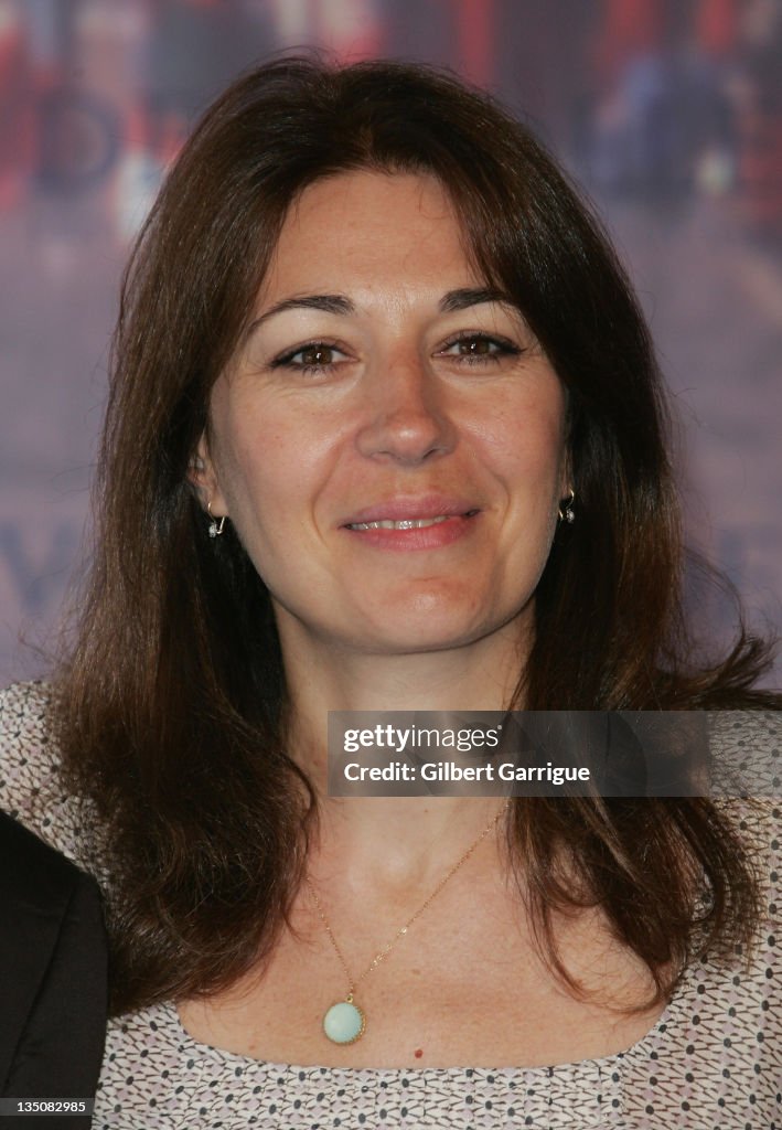 Valerie Benguigui poses at the photocall for " La Vie d'Artiste