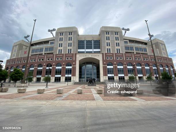 memorial stadium in lincoln nebraska - lincoln nebraska stock pictures, royalty-free photos & images